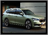 Skoda Superb Combi